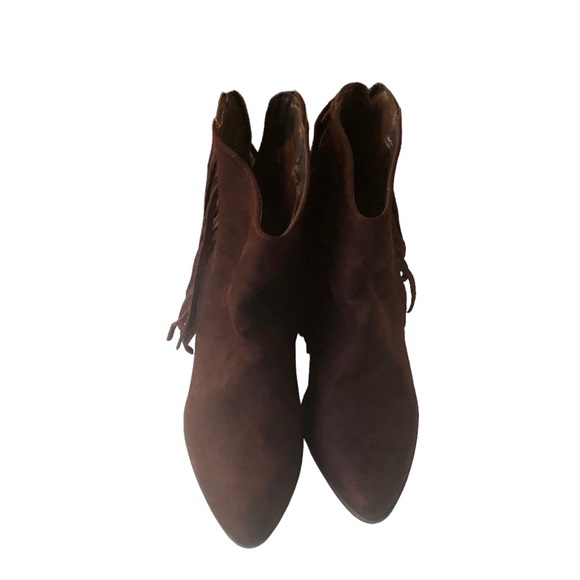 MADDEN GIRL NIB Suede Back Zip Dark Brown Chocolate Fringe Booties Ankle Boots - Picture 2 of 7